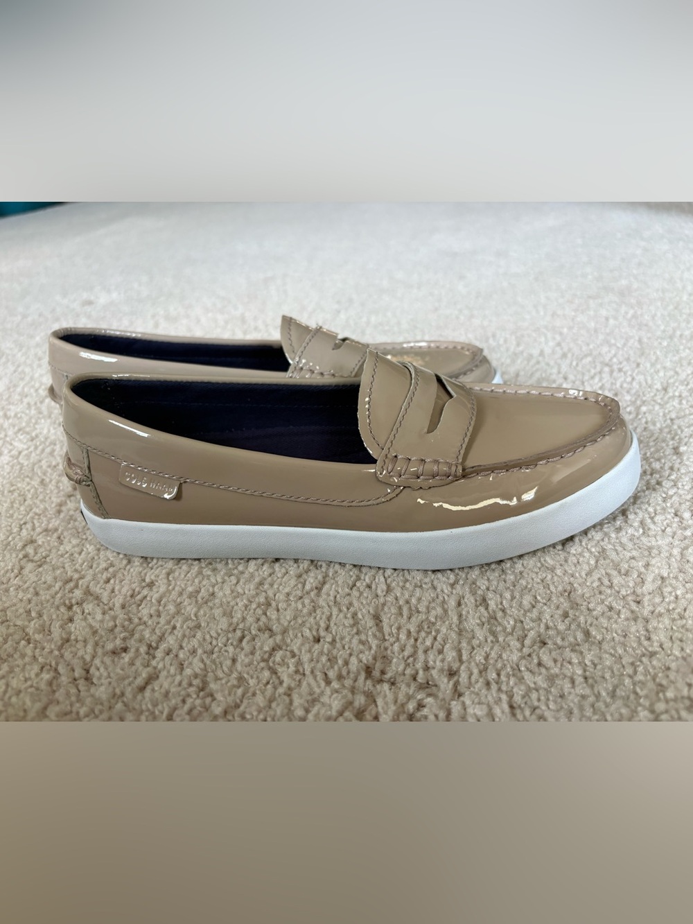 Cole Haan Nantucket Tan Patent Leather Penny Loafers Women's 6B